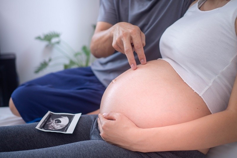 Vị trí thai nhi trong bụng mẹ 3 tháng đầu
